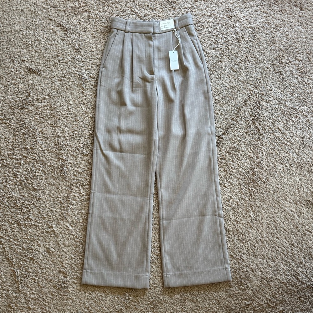 NWT Abercrombie and Fitch Sloane Pants 25R
